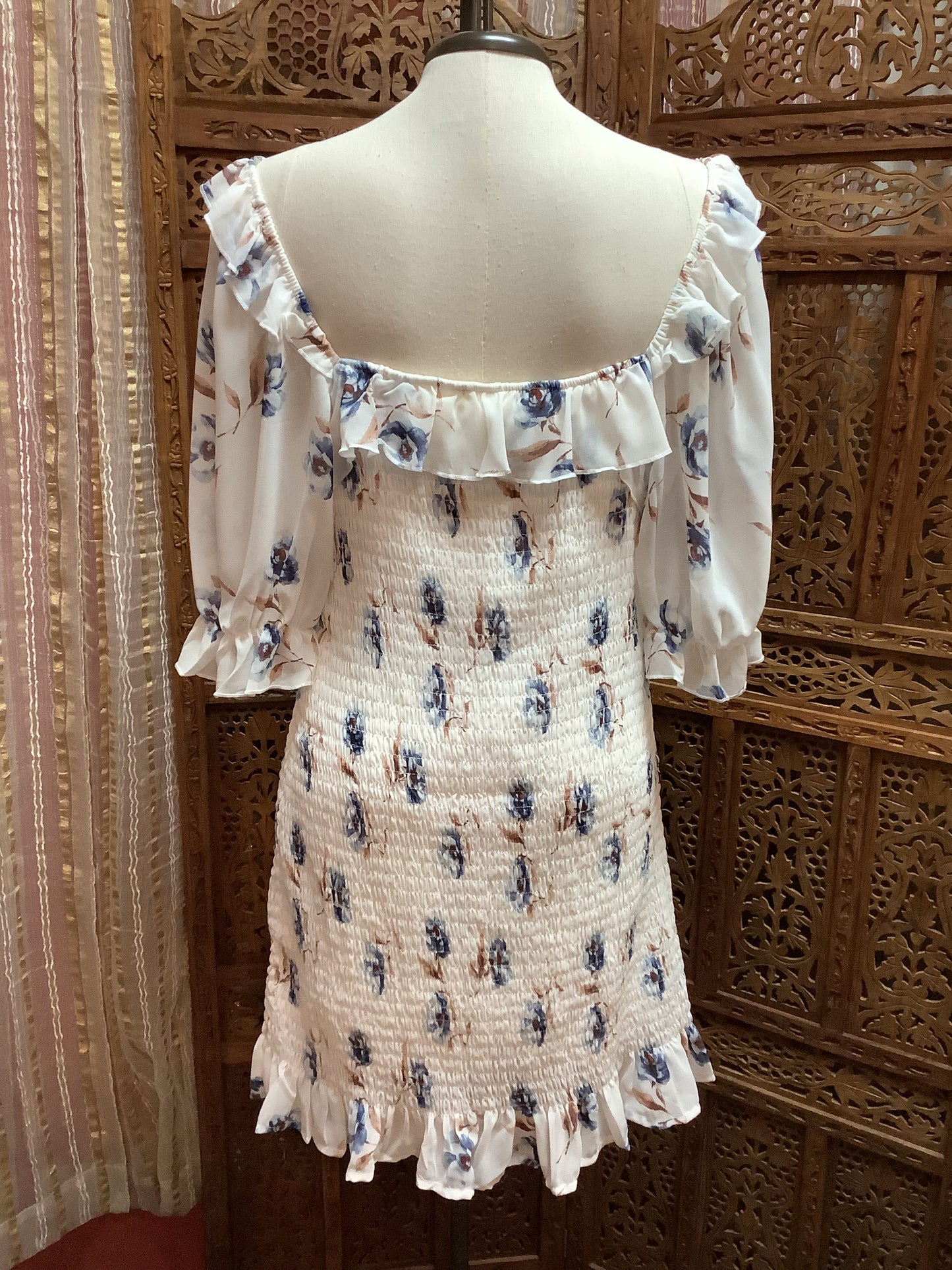 Row A Off Shoulder Shirr Floral Dress Sz X-Large